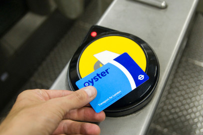 Карта за транспорт Oyster